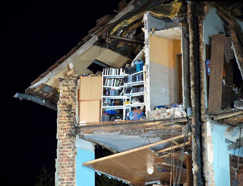 Hausexplosion Bruehl bei Koeln Pingsdorferstr P155.JPG